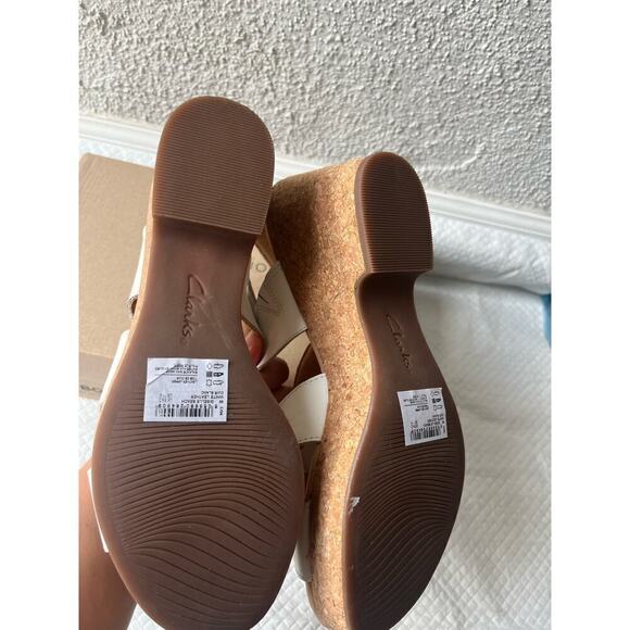 Clarks Women White Giselle Beach Wedge Sandal, Size 11 - Picture 8 of 11